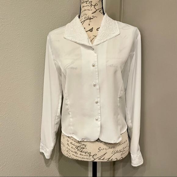 Vintage 90s Yves St. Claire Lace Cropped Blouse - Small - Picture 2 of 11